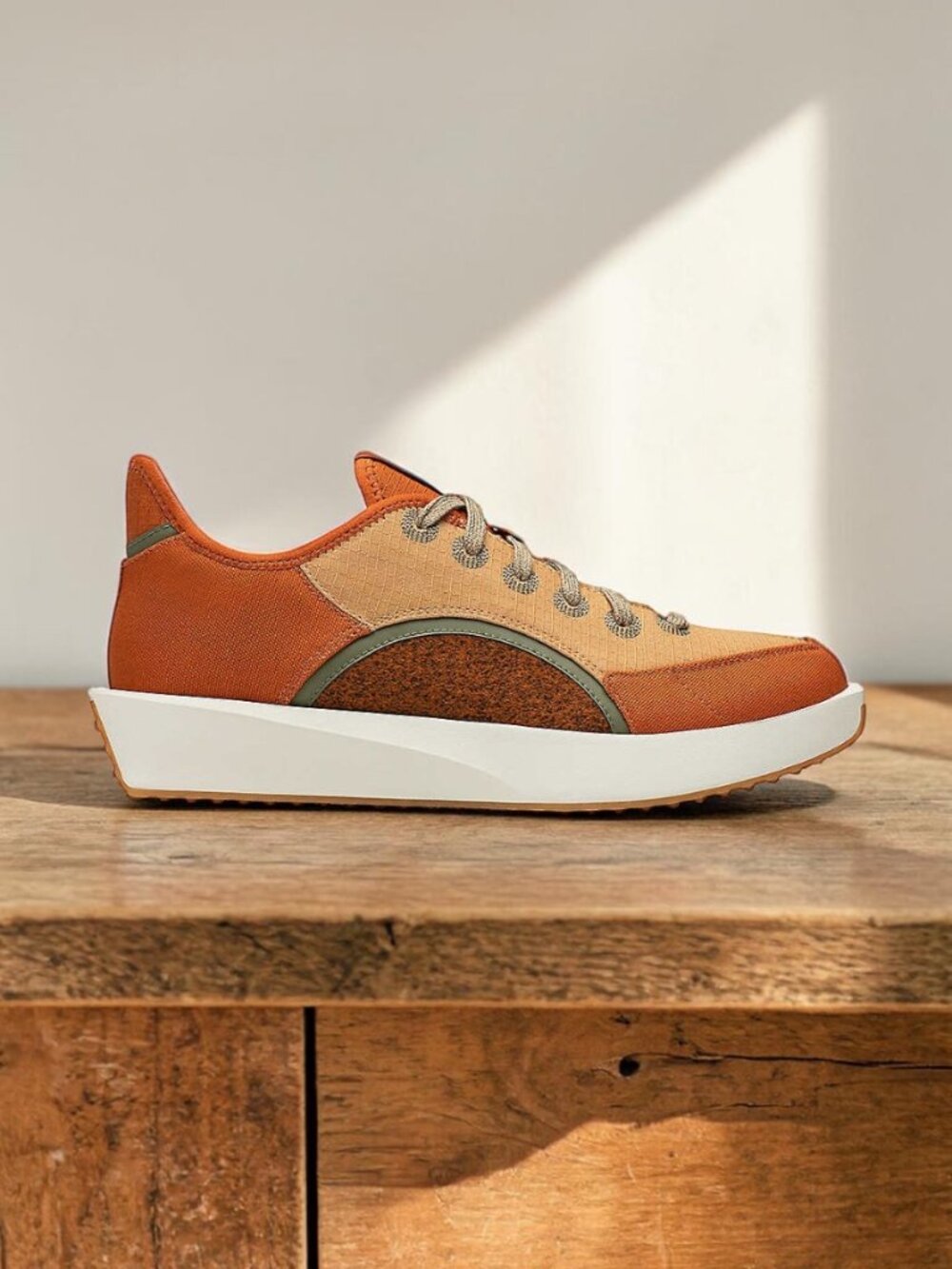 (New) allbirds – Riser Sneakers (Honey Rust/Natural White) – Women's 9